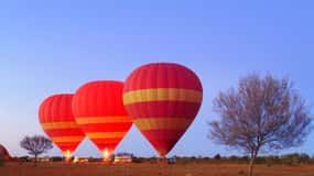 Alice Springs: Voo de balão de ar quente de manhã cedo
