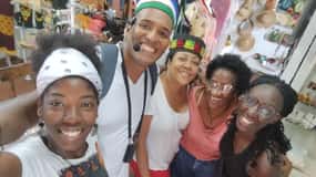 Tour a pie afro. Los colores de Cali.
