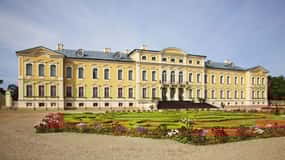 Mini Tour do Báltico: Riga - Rundale - Colina das Cruzes