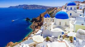 From Rethymno: Full-Day Trip to Santorini by Boat