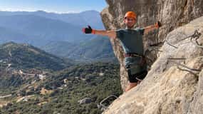 Desde Estepona: Escalada Vía Ferrata de Benalauría