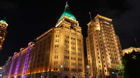Shanghai Evening Tour: VIP Huangpu River Cruise&City lights
