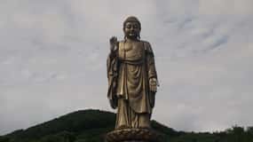 Visite privée d'une journée à Wuxi Lingshan Grand Bouddha et lac Tai