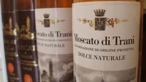 Private Trani Walking Tour with Moscato Wine Tasting