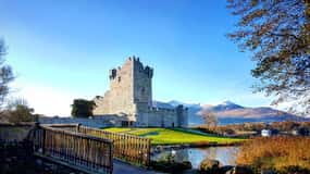 Killarney: Jaunting Car & Lake Cruise Tour