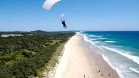 Noosa: Tandem Skydive Experience