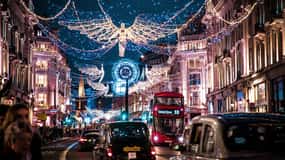 London Christmas Lights Tour by Vintage Bus Open Top