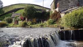 From York: Full-Day Yorkshire Dales Tour