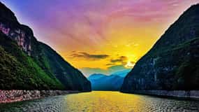 From Shanghai: 10-Day Tour to Chongqing, Zhangjiajie & More