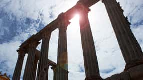 Lisbon: Full-Day Private Tour to Evora and Arraiolos