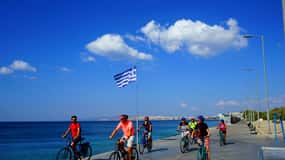 Athens: City & Sea Bike Tour