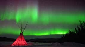 Yukon: Visita a Aurora Boreal ao fim da noite