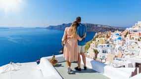 Fira : Excursion d'une journée dans les villages traditionnels avec coucher de soleil à Oia