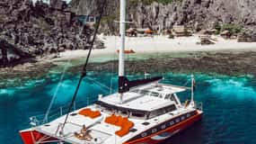 El Nido: Full-Day Premium Island Hopping Catamaran Cruise