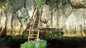 Coron: Kayangan Lake, Twin Lagoon, and Siete Pecados Tour