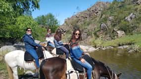 Córdoba: passeggiata a cavallo con pranzo barbecue