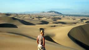 Paracas o Pisco: Tour privato dell'oasi di Huacachina e giro in buggy