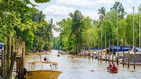 From Buenos Aires: Tigre Delta Tour with Boat Ride