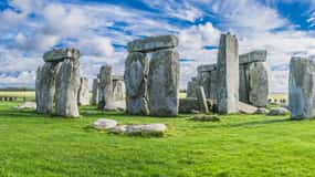 From London: Stonehenge Inner Circle & Windsor Open Top Bus