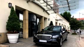 Warszawa: Prywatny transfer z/na lotnisko Warszawa Modlin (WMI)