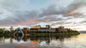Depuis Hobart : Moorilla's Wine + Mona Art Day Tour