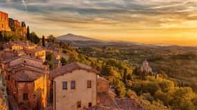 Montalcino: Tour Castello e Vigneti con Degustazione