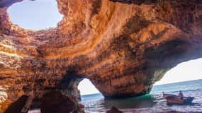 Algarve : Visite de la grotte de Benagil en bateau et promenade côtière d'Algarseco