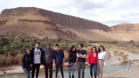Desde Fez: Excursión de 4 días a Marrakech vía Merzouga y Gargantas