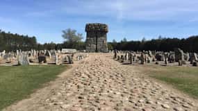 Da Varsavia: tour di mezza giornata a Treblinka con auto