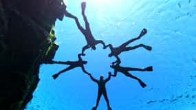 Silfra: Half-Day Snorkeling Day Trip with Underwater Photos