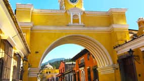 Antigua Guatemala: Morning Tour from Guatemala City