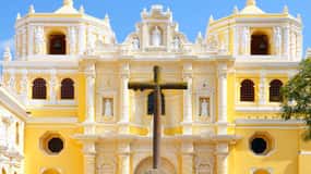 Combo Tour: Colonial Antigua & Guatemala City Explorer Tour