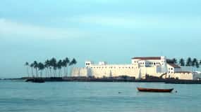 From Accra: Cape Coast Slave Dungeons Day Trip with Lunch