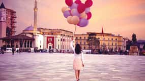 Tirana: City Highlights Walking Tour with Local Guide
