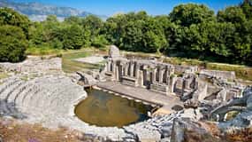 Von Tirana aus: Tour nach Butrint, Saranda & Gjirokastër