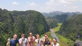 Ninh Binh : Excursion d'une journée à Hoa Lu, Trang An et les grottes de Mua