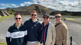 Teotihuacán: Tour regular o con desayuno en cueva