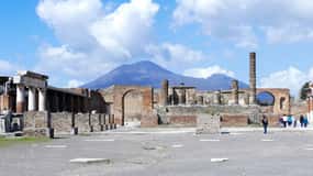 Från Sorrento: Dagstur till Pompejis ruiner och Vesuvius