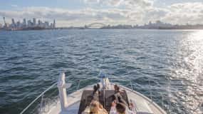 Sydney Harbour: Luxury Multi-Stop Lunch Cruise