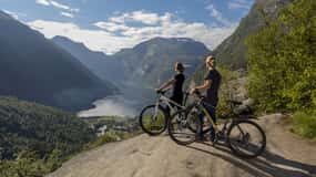 Geiranger Fjord: Downhill självguidad cykeltur