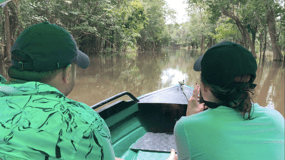 Amazonas: Paseo en barco con un amazónico local