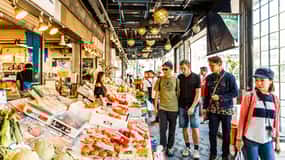 Sapporo: Private and Personalized Eat Like a Local Tour