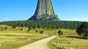 From Rapid City: Private Devils Tower Tour and Hike