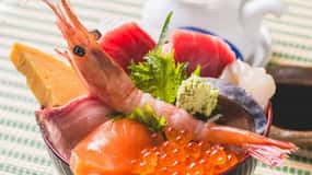 Sapporo: Guided Lunch Tour in Nijo Market in Sosei East