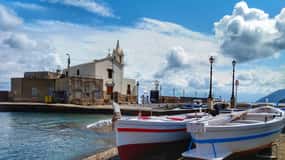 From Lipari: Boat Tour to Salina with Stops