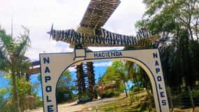From Medellín: Pablo Escobar’s Hacienda Nápoles Private Tour