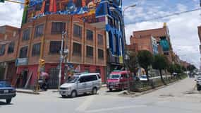 Cholets, arquitetura andina do city tour de El Alto