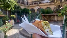 Tour gastronómico por las calles de Palermo, Sicilia: Grupo reducido con un local