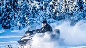 North Pole Alaska: Guided Fairbanks Snowmobile Tour