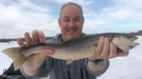 Fairbanks: Guided Ice Fishing Tour